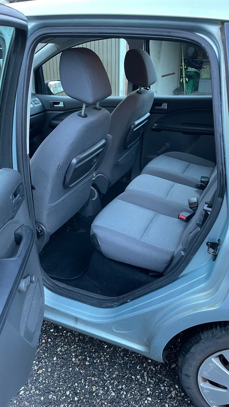 Ford Automobili: Ford C-Max 1.6i 16V Carving – Usato da Rickenbach SO venduto da Abraxas014 5