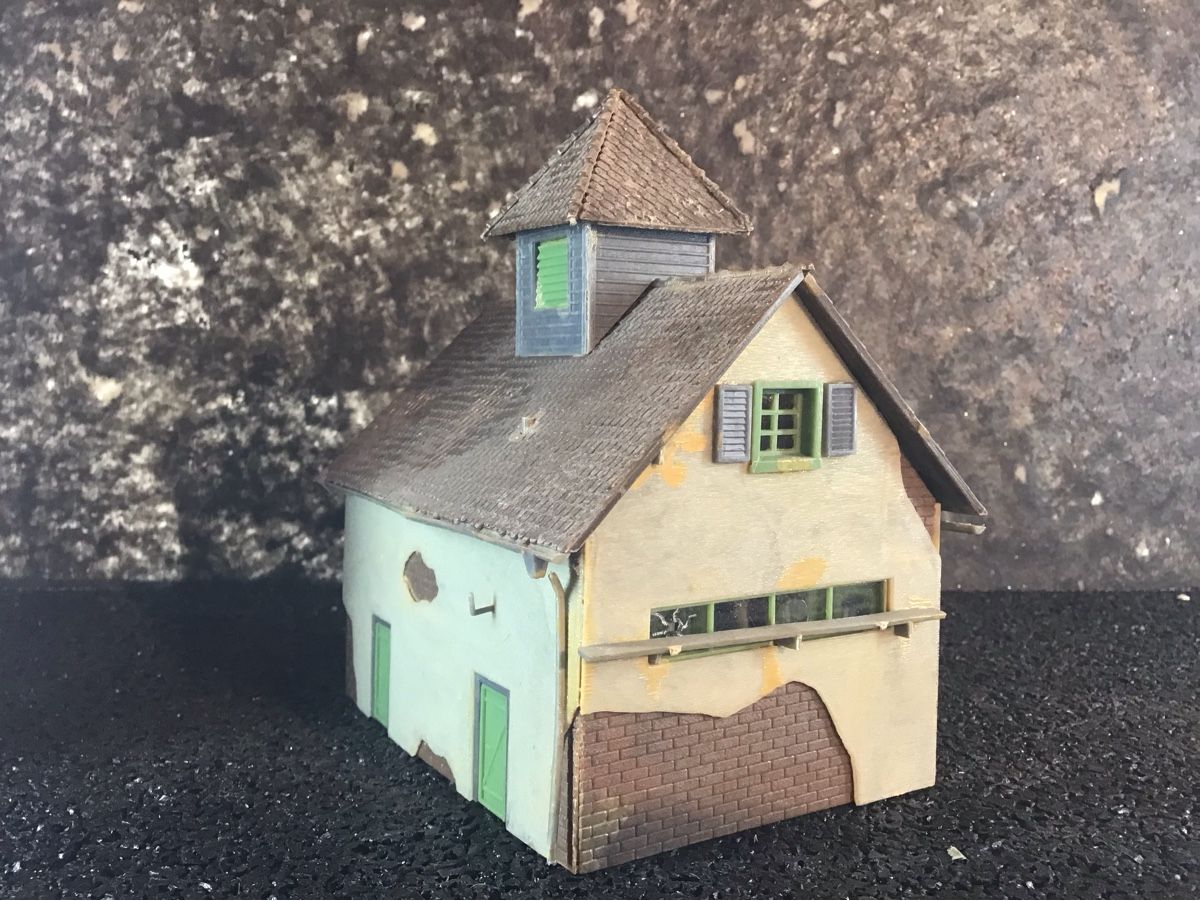 Kit di modellismo & Modellini statici: MODELL GEBÄUDEHAUS  – Usato da Männedorf venduto da Spezial-Modelle 2