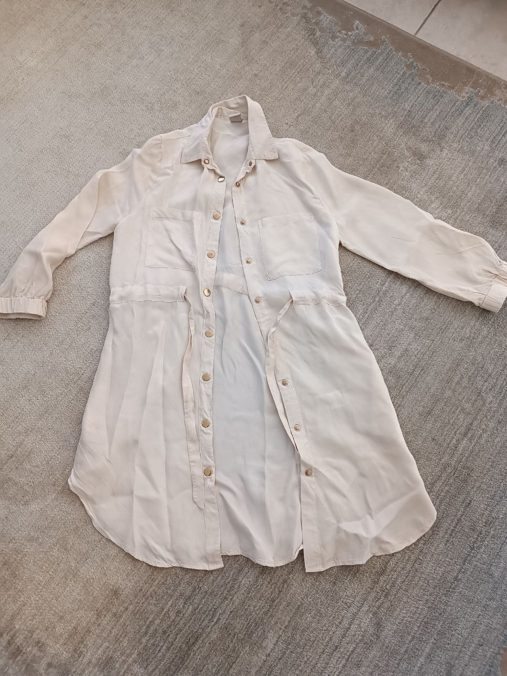 Tuniken: TUNIQUE ZEBRA VISCOSE CRÈME XS – Gebraucht aus Sierre von shirley04 4