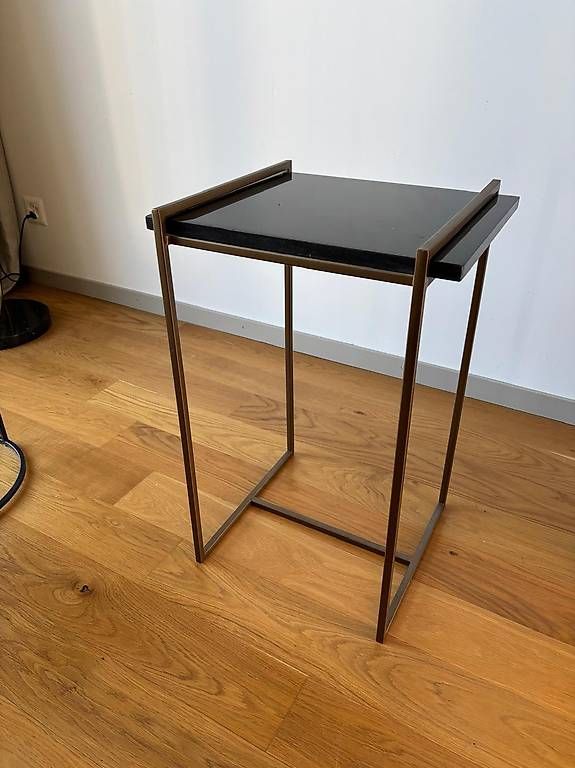 Tables: Black marble bed side table – D'occasion à Zürich par mar_lz8m 2
