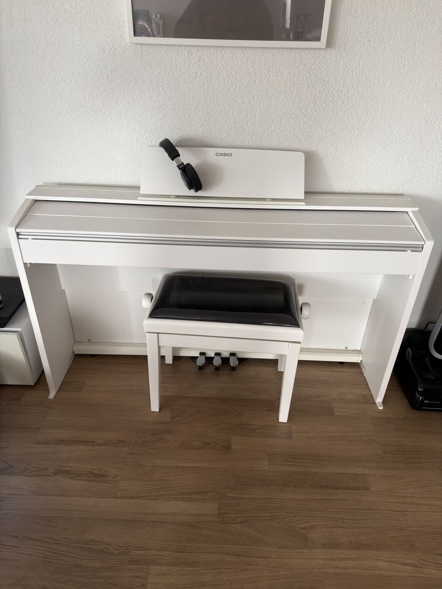 Casio Musikinstrumente: Casio PX-870 WH Complete Set – Gebraucht aus Dottikon von optik6 1