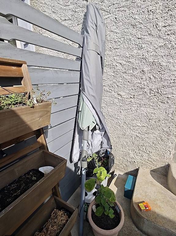 Sonnenschirme: Parasol Vert sauge avec housse – Gebraucht aus Soral von ach_52mm 1