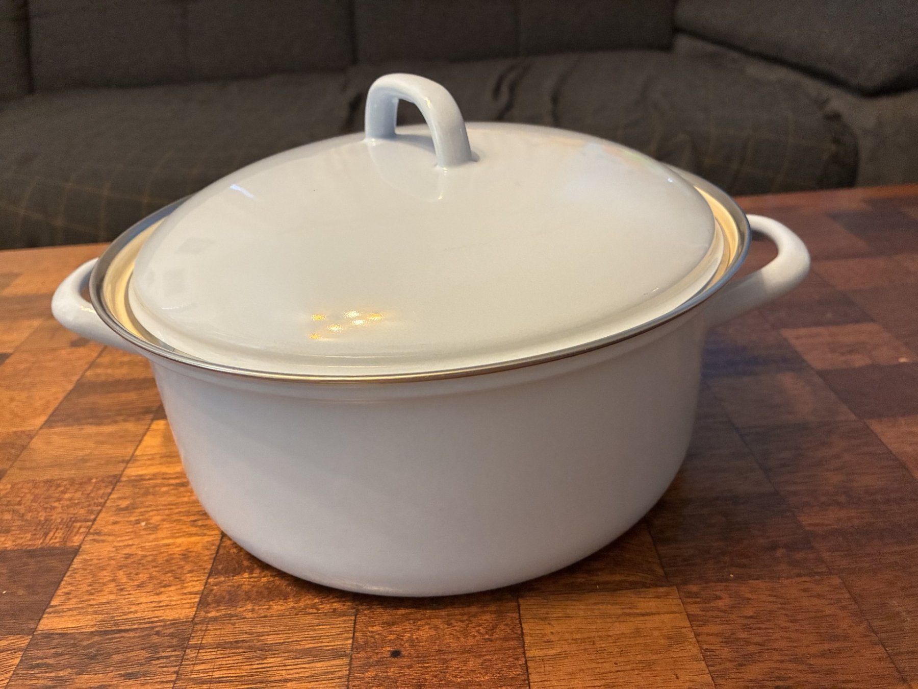 Töpfe: Riess Emaille Kochtopf - 24cm/ 4L – Gebraucht aus Mellingen von Gliblawyer 1