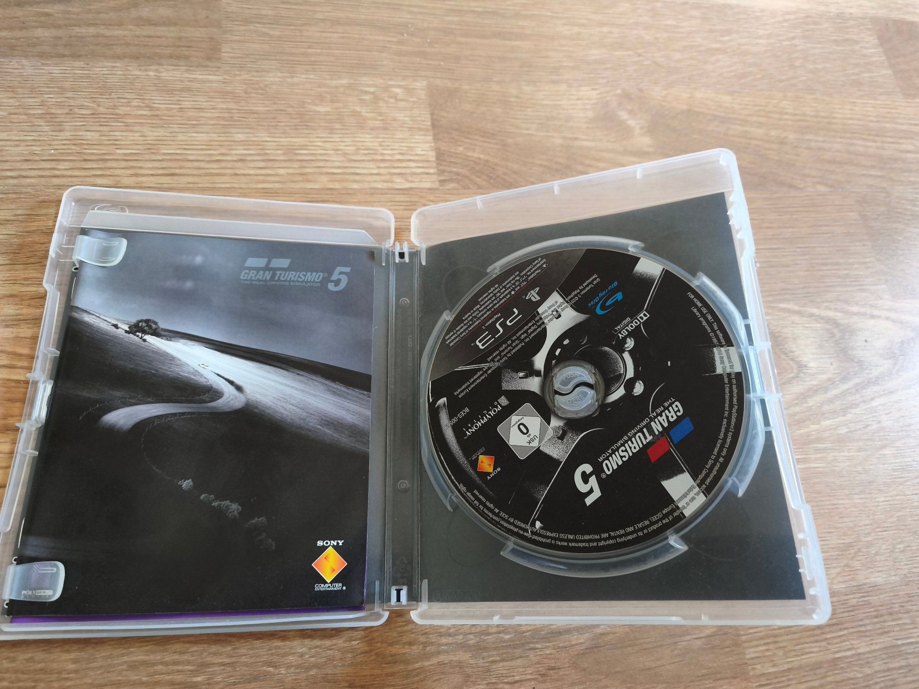 Sony Giochi: Gran Turismo 5 Collectors Edition – Usato da Kerzers venduto da Pachystachys 1