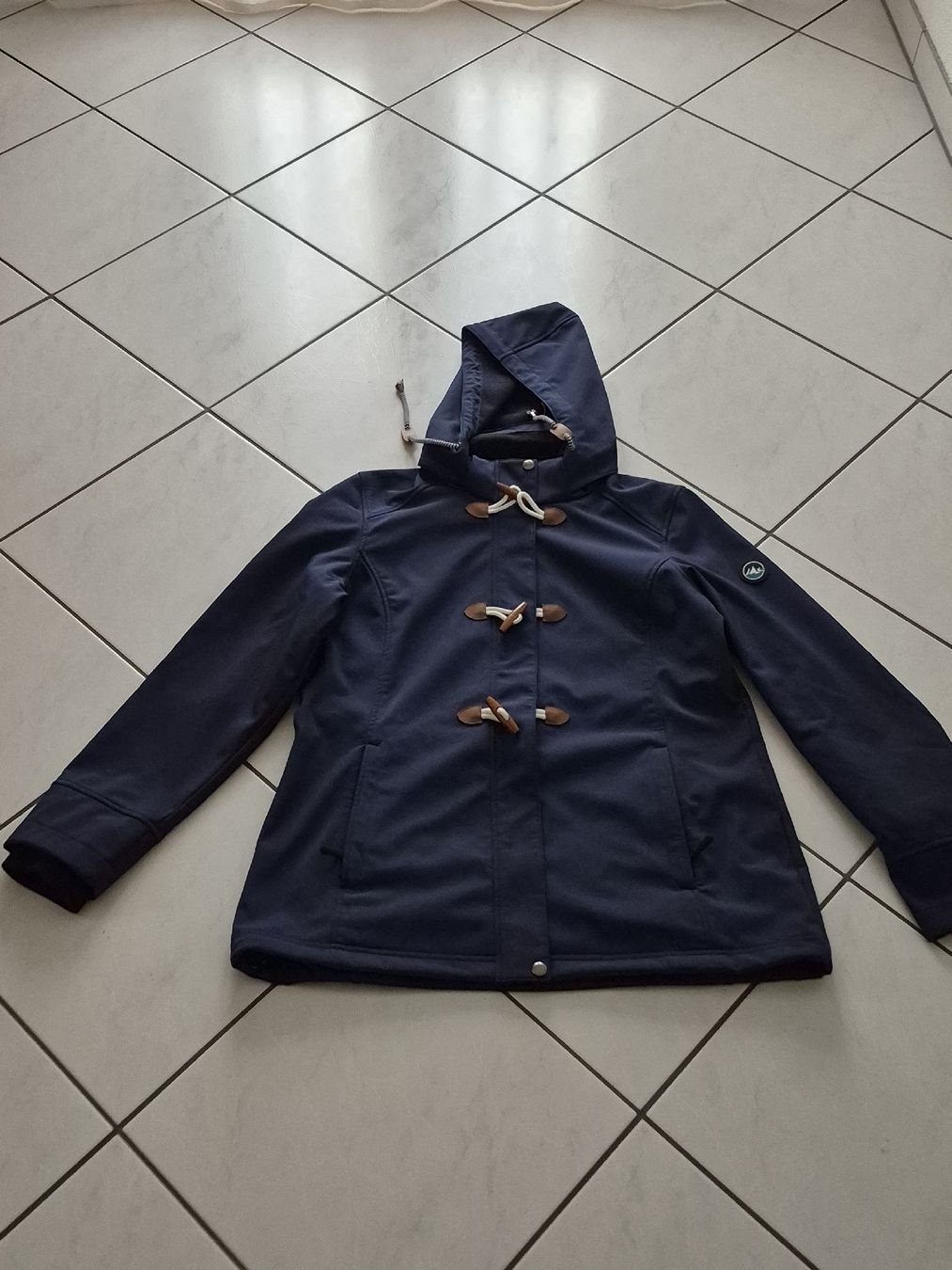 Vestes: Softshell Jacke / Parka – D'occasion à Escholzmatt par Ipbuur