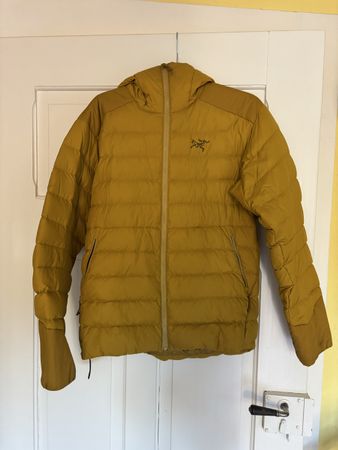 Arc'teryx Daunenjacke Herren Senfgelb, S, kaum getragen