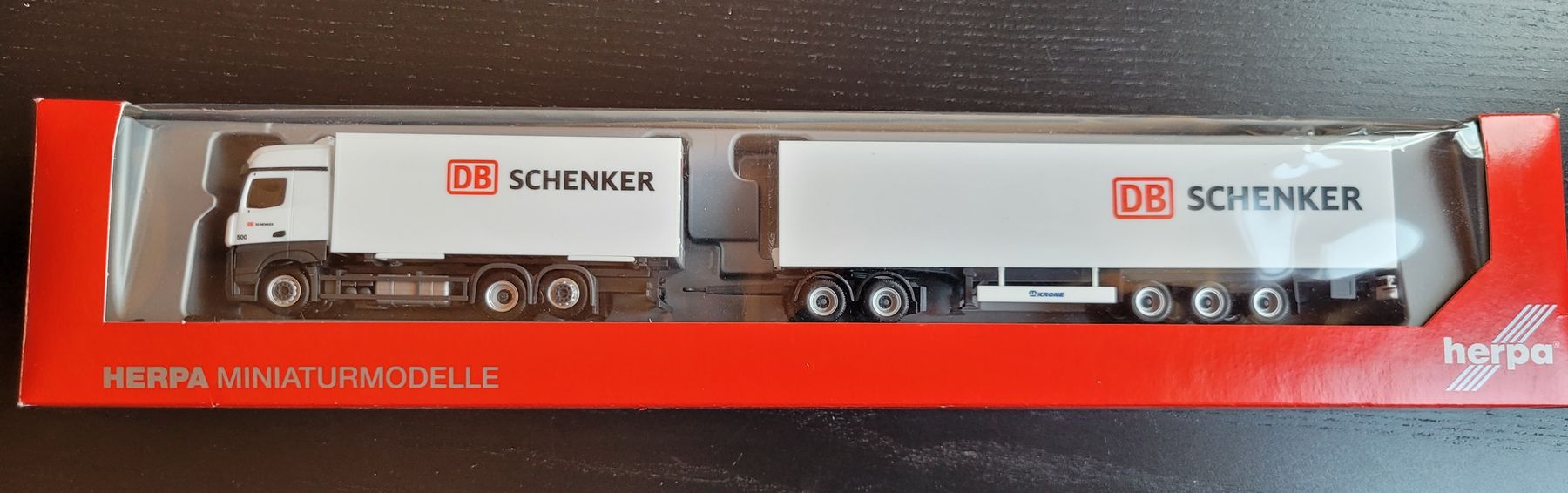 Herpa Kits de montage: Herpa LKW's 1:87 – D'occasion à Hettiswil par kuese85 3