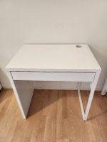 Schreibtisch weiss mit Schublade und Fach gebraucht