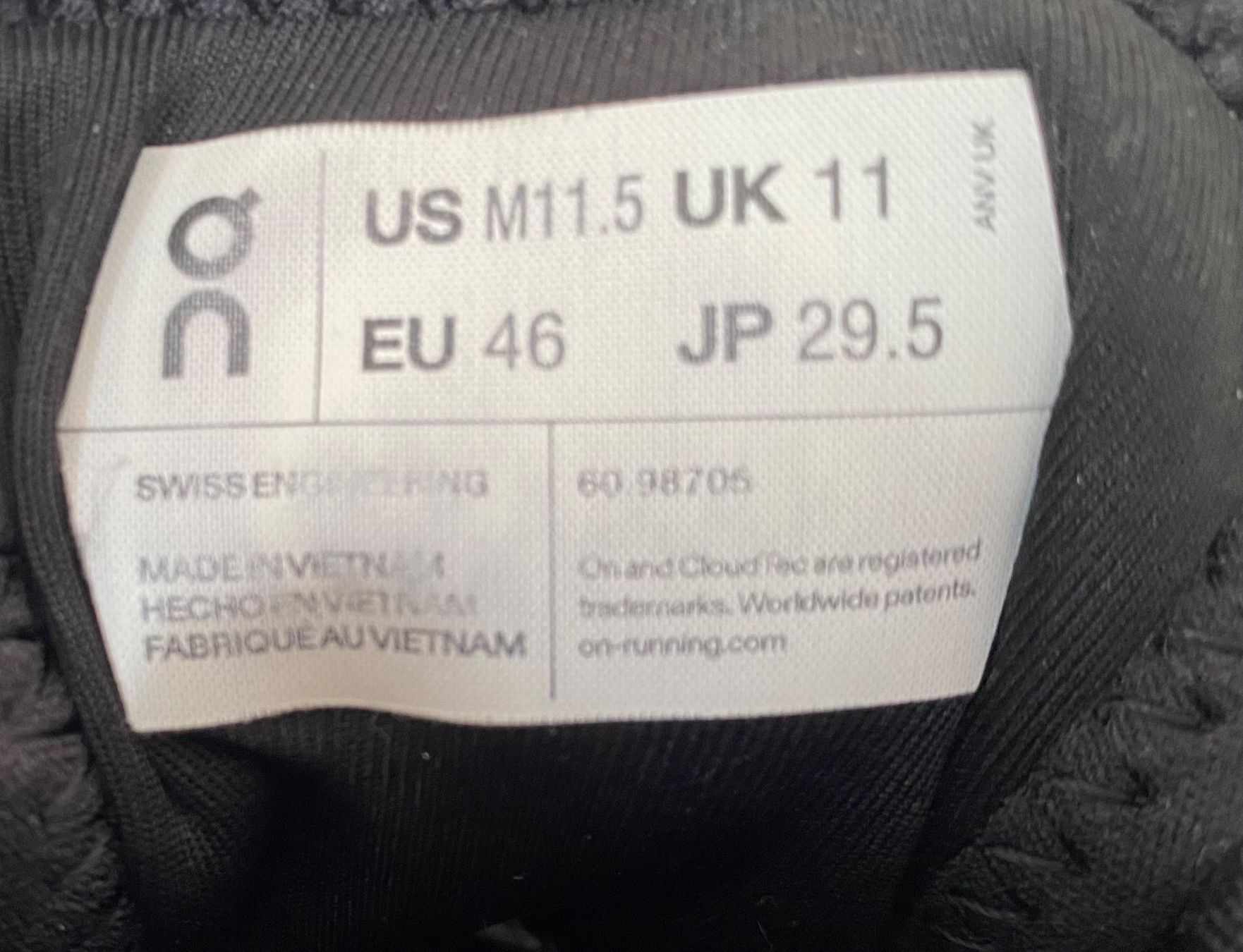 Scarpe da uomo: ON CLOUD X 3 – Usato da Zürich venduto da Fashionparade 5