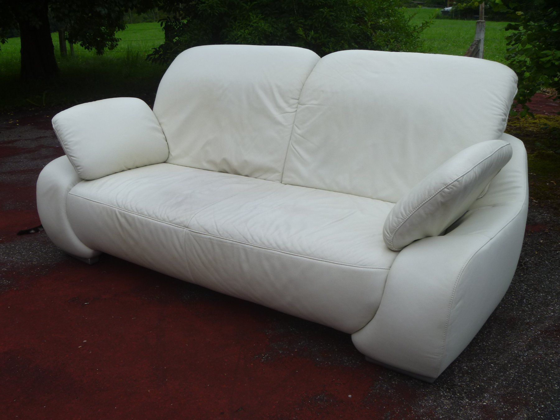 Divani: Ledersofa beige – Usato da Rüti ZH venduto da baumchen