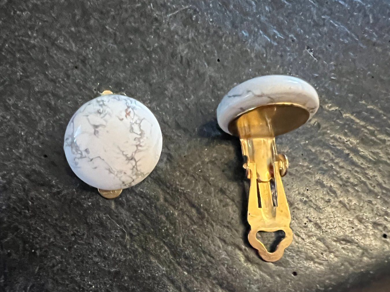 Orecchini pendenti & Orecchini a lobo: Ohrclips Howlith, 15mm – Nuovo (secondo la descrizione) da Worb venduto da farben20zauber 1
