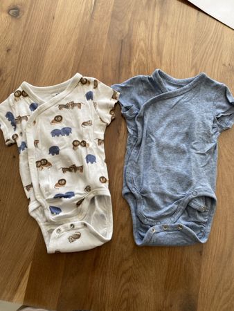 H&M Baby Bodys Set 2 Stück Baumwolle Grösse 68 kurzarm