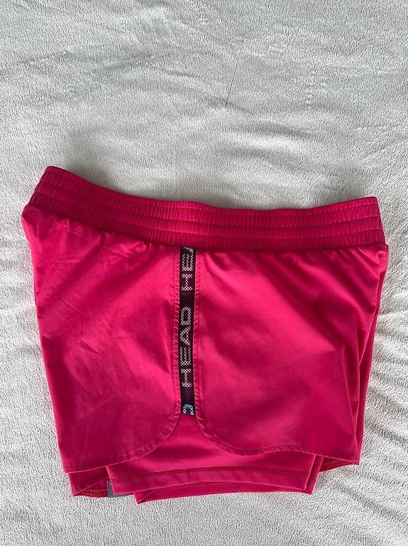 Head Pantalons: Head Pink Running Shorts – D'occasion à Wettingen par ObradovicJelena 2