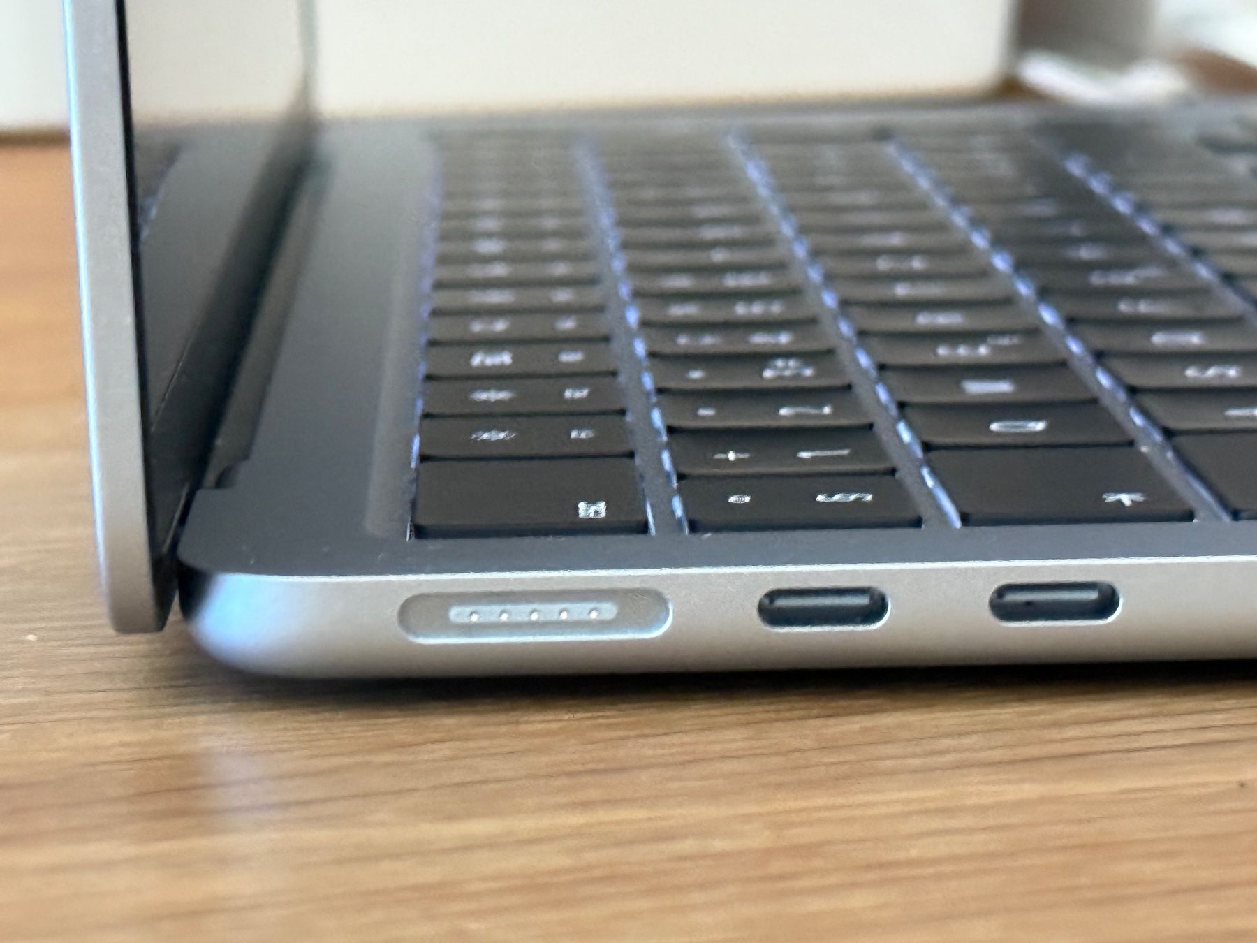 Apple Notebook: MacBook Air M4 13 zoll – Usato da Meisterschwanden venduto da ced_8cnl 1
