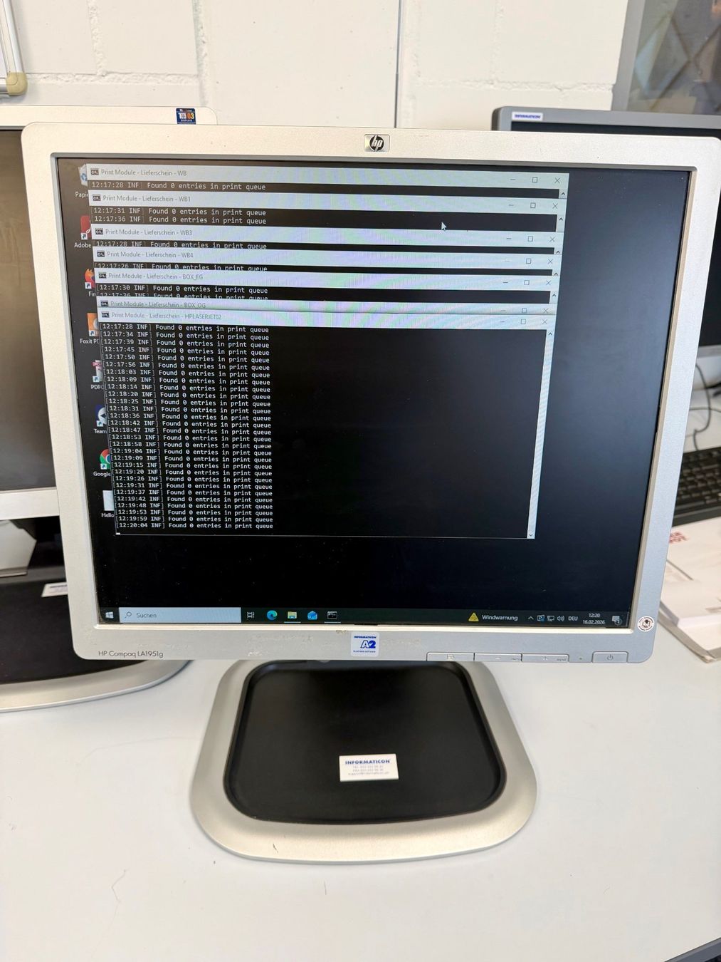 Hewlett Packard Monitor: Monitor ab 1 Franken – Usato da Einigen venduto da Medicom-Pharma