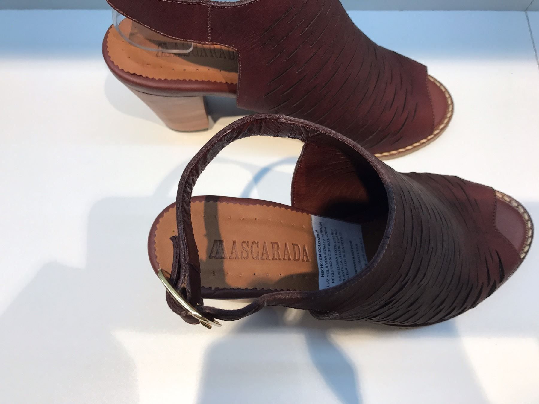 Scarpe da donna: Mascarada Leder Sandaletten Grösse 39 – Nuovo e nell'imballaggio originale da Rengg venduto da Colomo 1