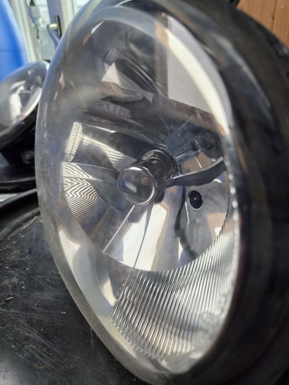 Fari: Vw lupo scheinwerfer – Usato da weesen venduto da haemmerliroman15 1