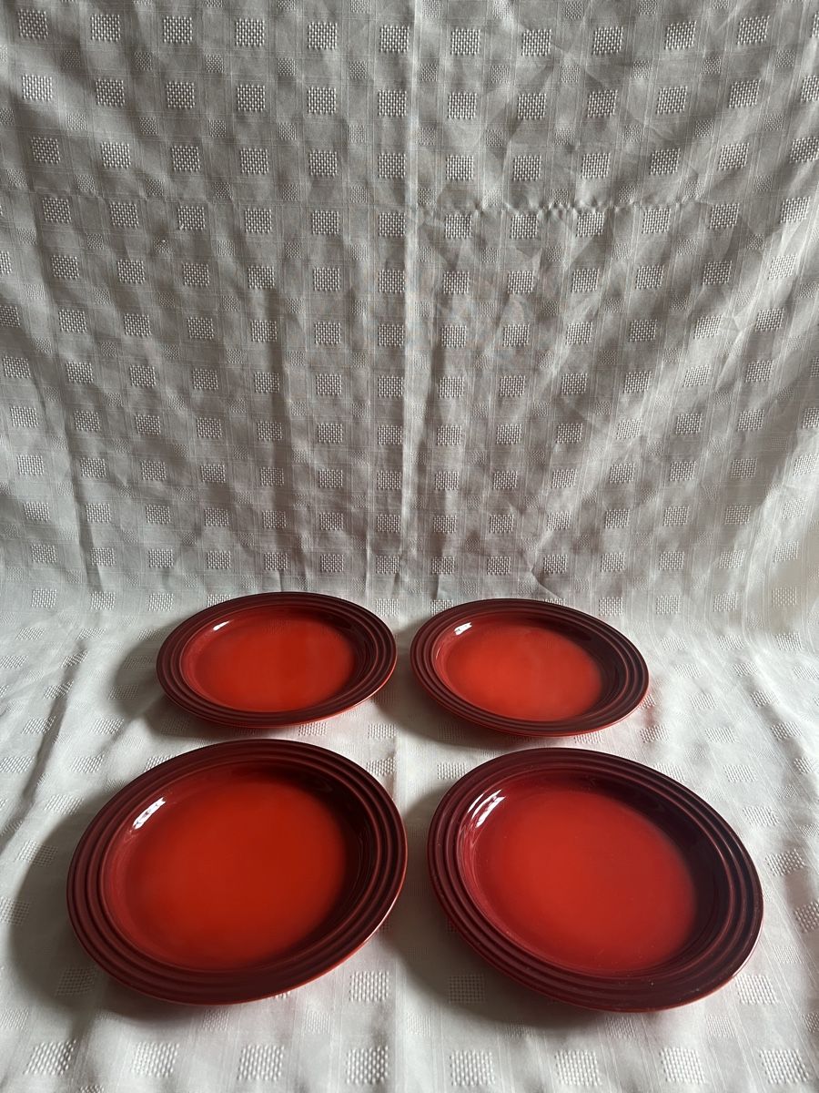 Le Creuset Piatti: Le Creuset - set de vaisselle complet – Nuovo (secondo la descrizione) da Genève venduto da gabridebus 4
