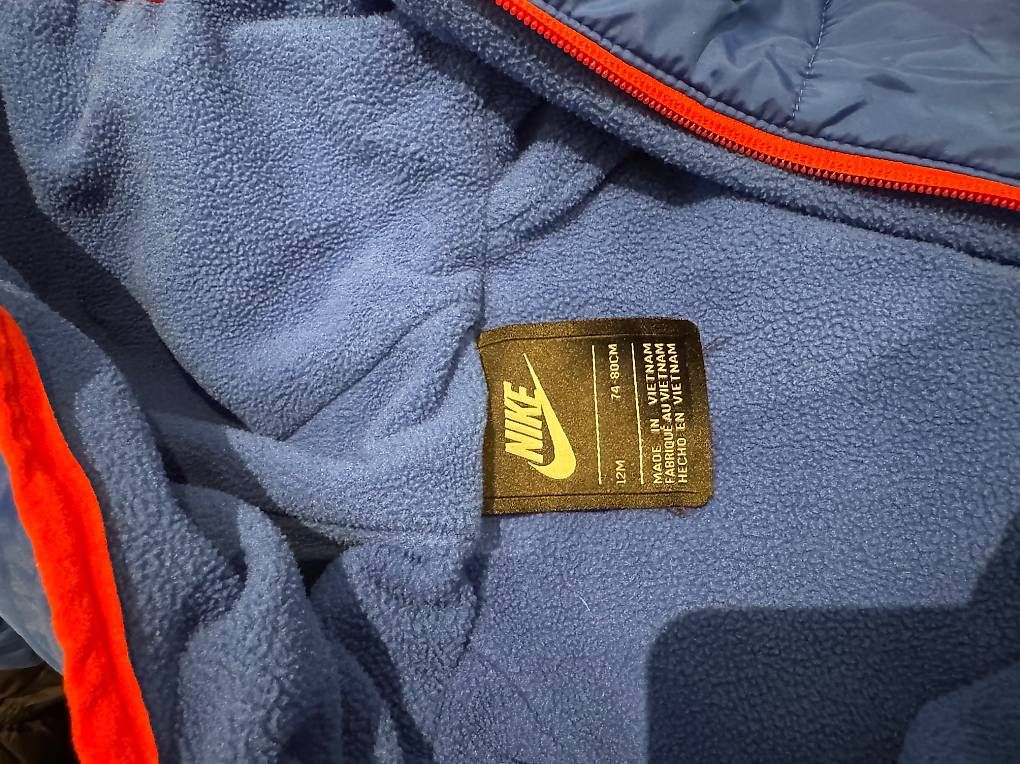 Completi, tute sportive e funzionali: Skianzug Nike – Usato da Altstätten SG venduto da pat_2dhc 1