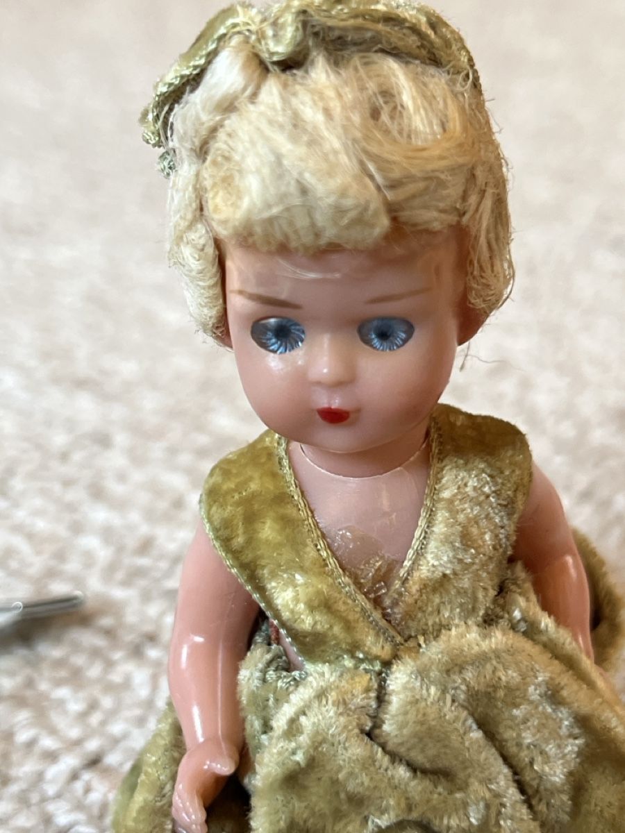 Bambole: Vintage Puppe klein – Usato da Bassersdorf venduto da Steyning88 2