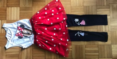 Kleid Minnie Mouse + Leggins Hase Grösse 122- Porto 3.40