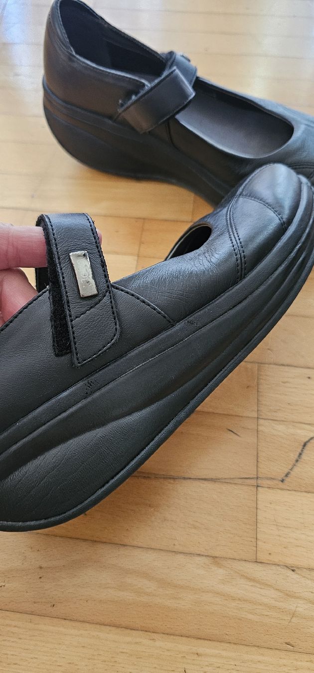 Joya Damenschuhe: Joya Schuhe Marilyn schwarz Grösse 40 – Gebraucht aus Riedikon von Winter21. 1