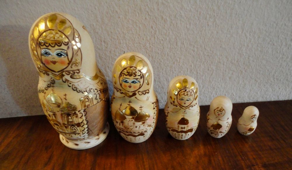 Russische Matrjoschka Puppen 5 Stück - Handbemalte Holz Puppen Nussknacker Set