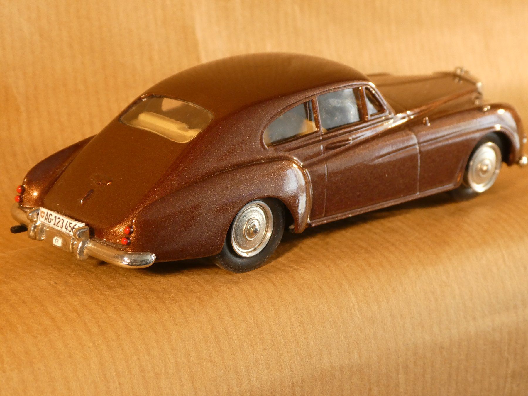 Bentley Modellautos: Automodell 1952 Bentley Continental 1:43 – Gebraucht aus Muri b. Bern von Malagueno 2
