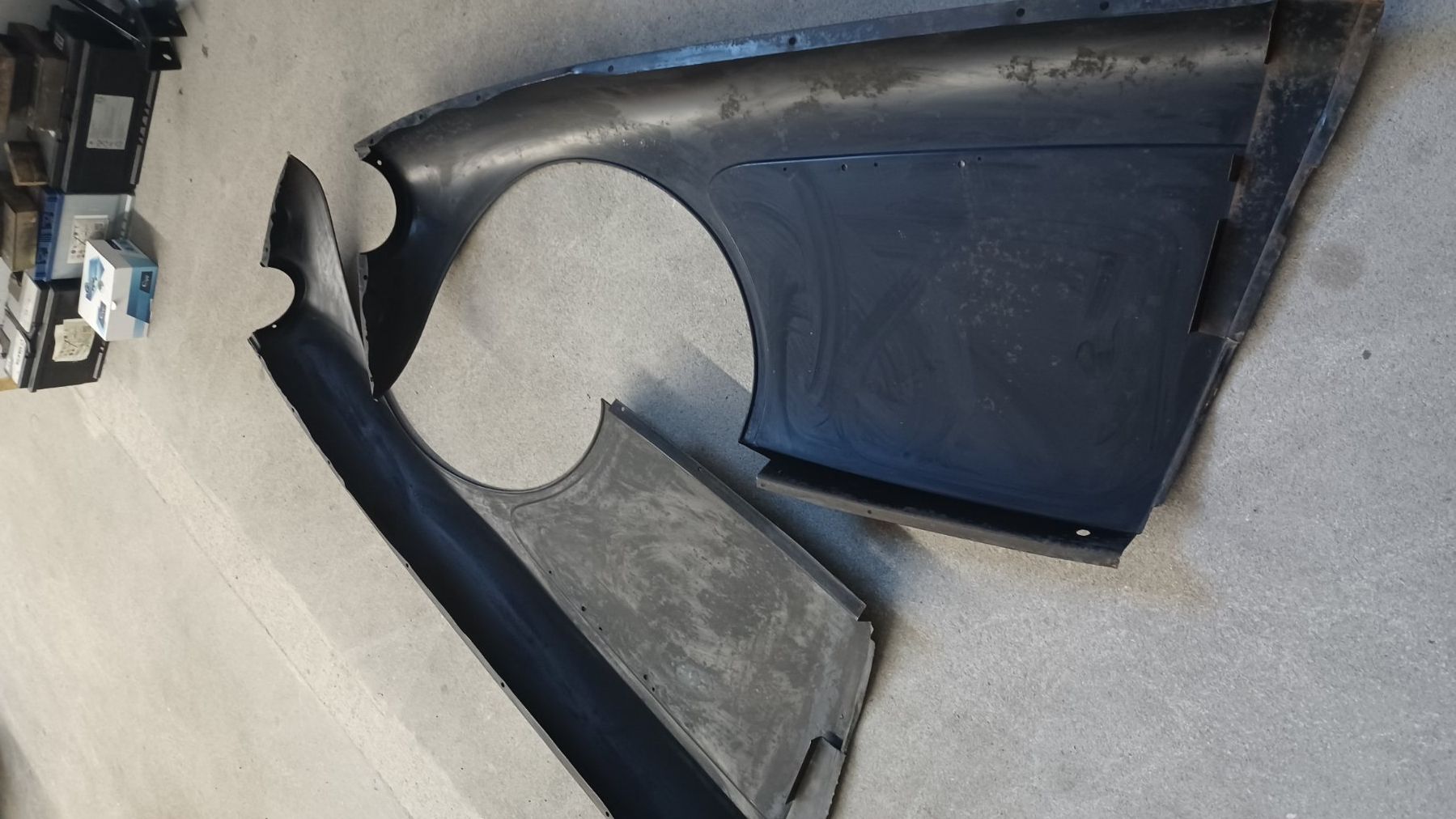 Austin Tutti pezzi di ricambio auto: Orginal Kotflügel Austin Healey 3000 – Usato da Immensee venduto da bubi19