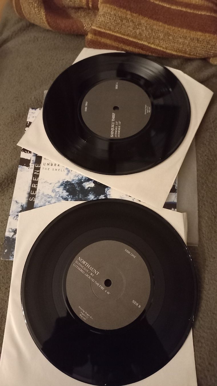 Dischi in vinile: Serene Moments-4 way Ambient Split 7"  Single Black Metal – Usato da Olten venduto da Donatello1984 3