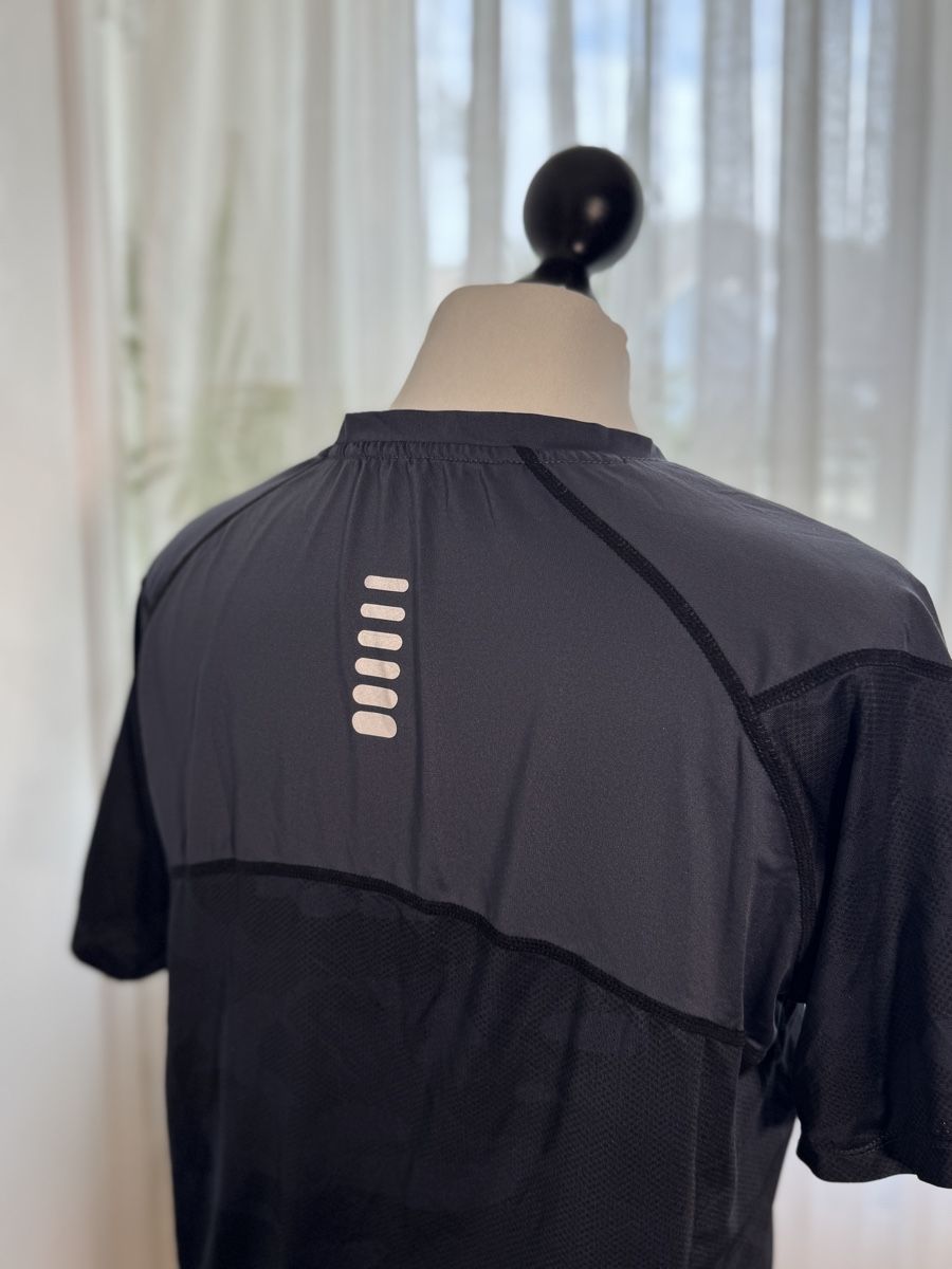 T-shirt: 4 Sport Shirts Gr. M – Usato da Wetzikon ZH venduto da el-lustigo2 4
