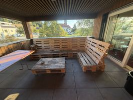 Paletten Lounge Sofa und Tisch Outdoor Holz guter Zustand