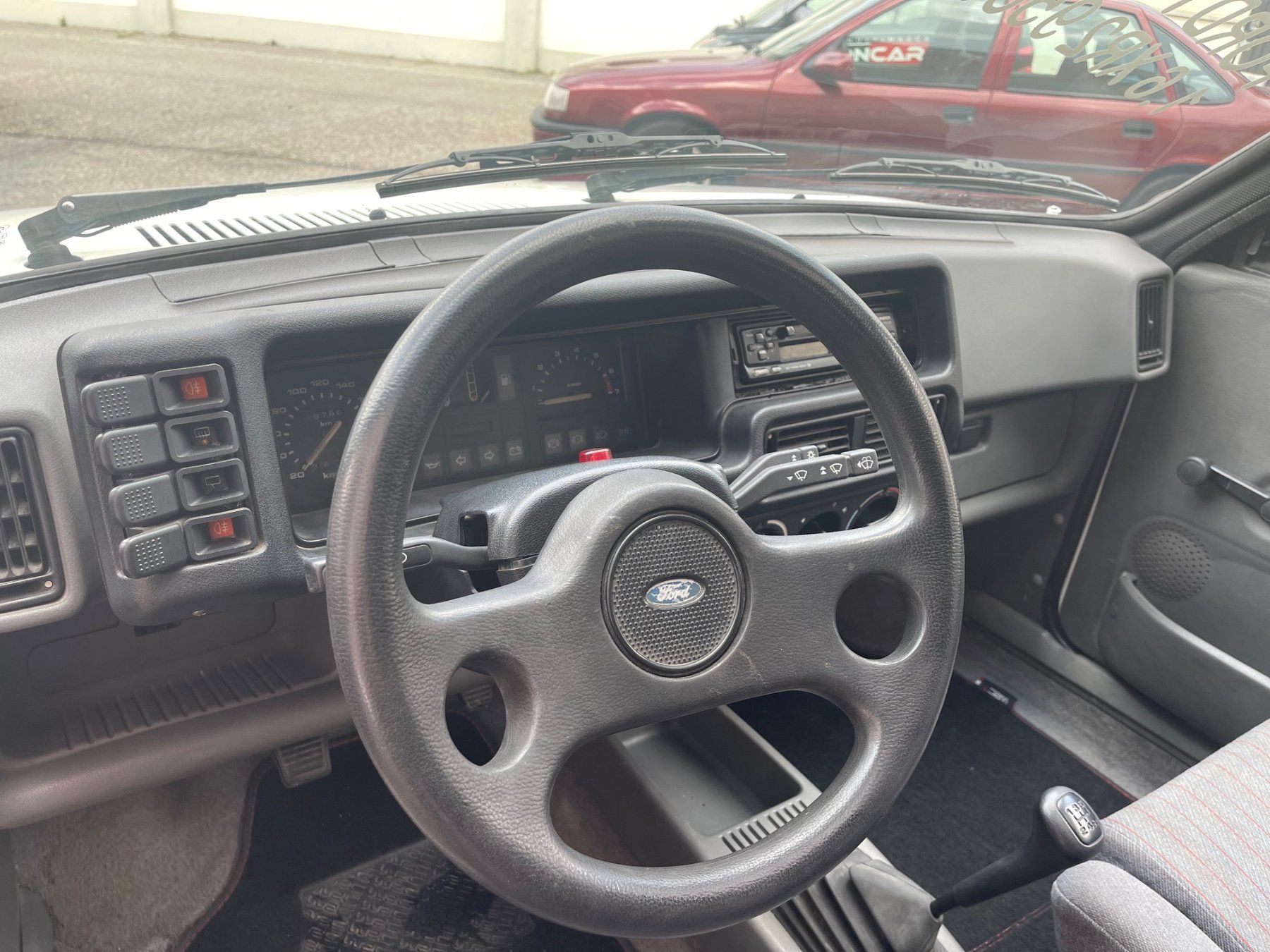 Ford Automobili: Ford Fiesta 1.6 XR2 – Usato da Agno venduto da SimonCar 7