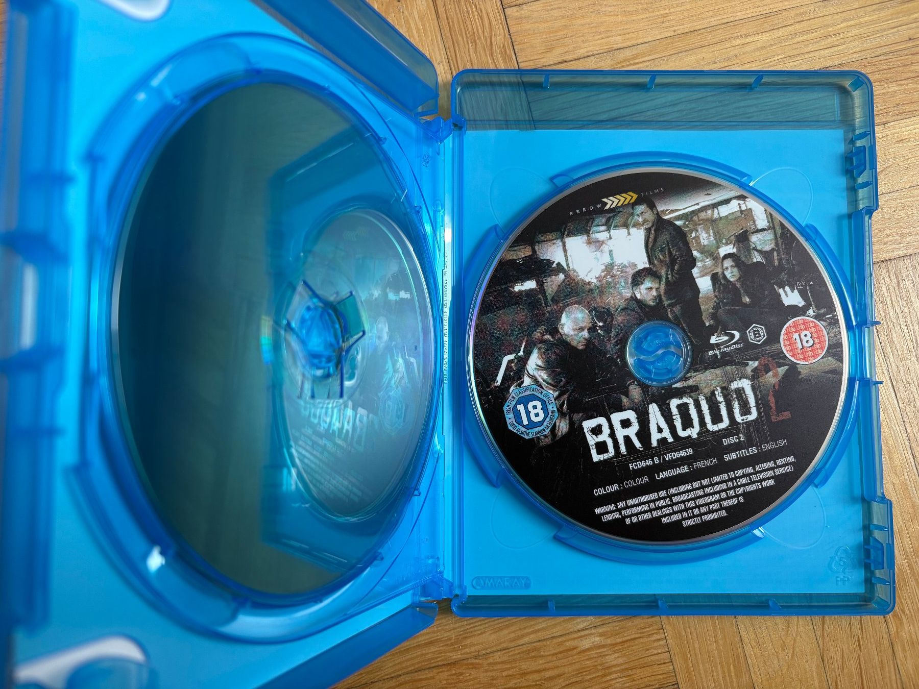 Tutti i DVDs: Braquo - The Complete Seasons 1 & 2 - Blu-ray – Nuovo (secondo la descrizione) da Zürich venduto da Malcom 5