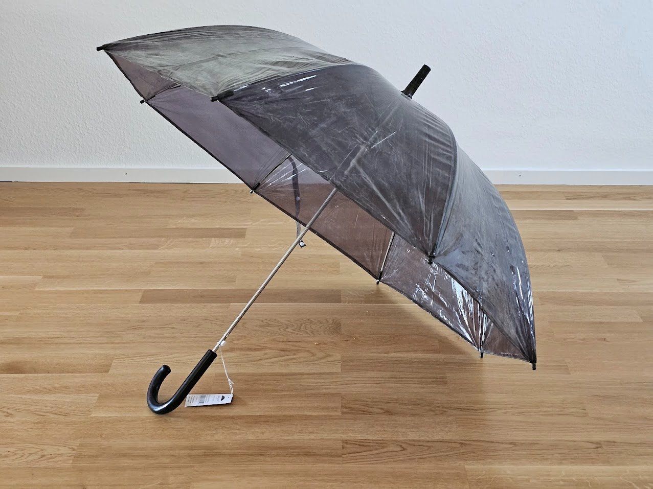 Regenschirme: Durchsichtige Regenschirme farbig Kunstoffgr. – Gebraucht aus Baden von rob_grh6