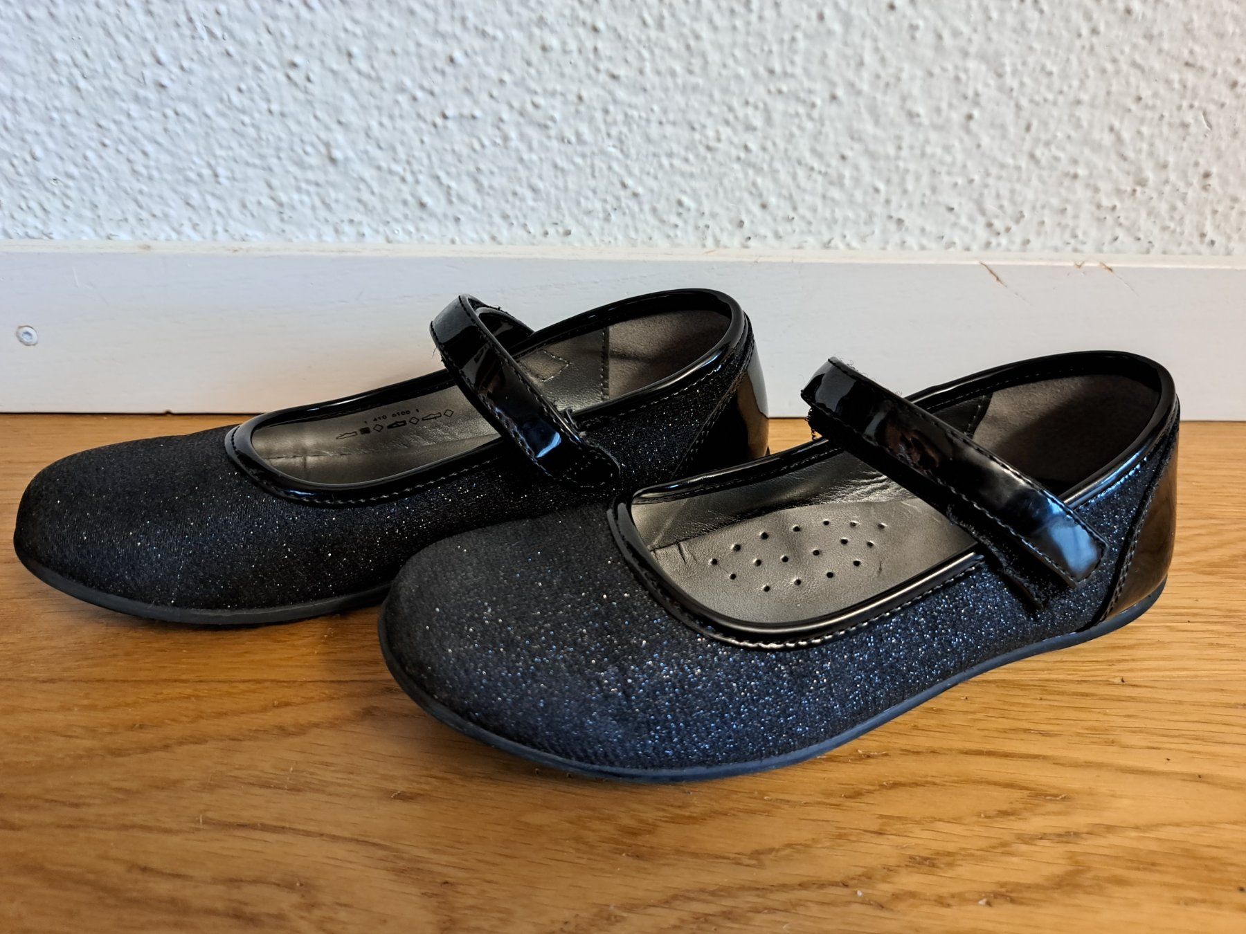 Schuhe für Mädchen: Mädchenschuhe Capcare Couture Schwarz Gr. 30 – Gebraucht aus Duebendorf von Mauxus 7