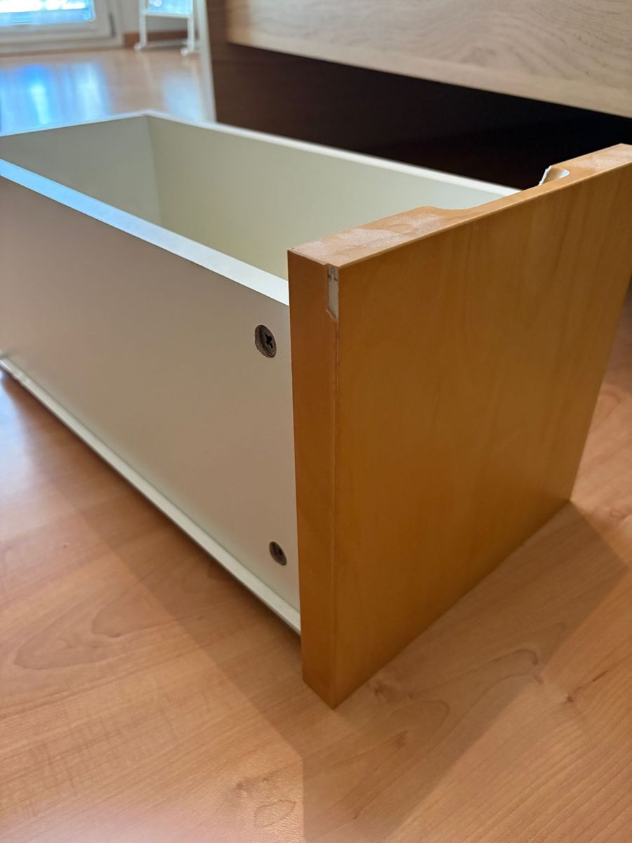 Ikea Schränke: Kleiderschrank  – Gebraucht aus Mauensee von car_d7g8 2