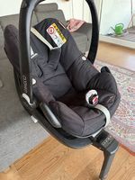 Maxi Cosi Pebble Plus Kindersitz mit 2wayFix IsoFix Station