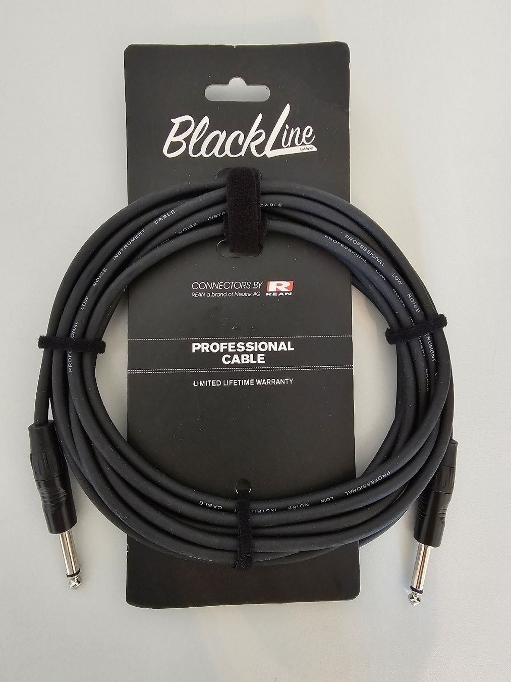Neutrik Cavi: Black line professional Cable – Nuovo e nell'imballaggio originale da Bern venduto da oscarAC