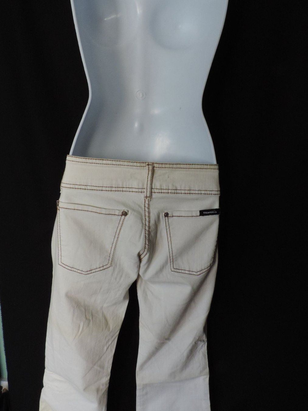 Lotti di vestiti: ensemble jeans complet ceinture cuir – Usato da Genève venduto da Axelle333 8