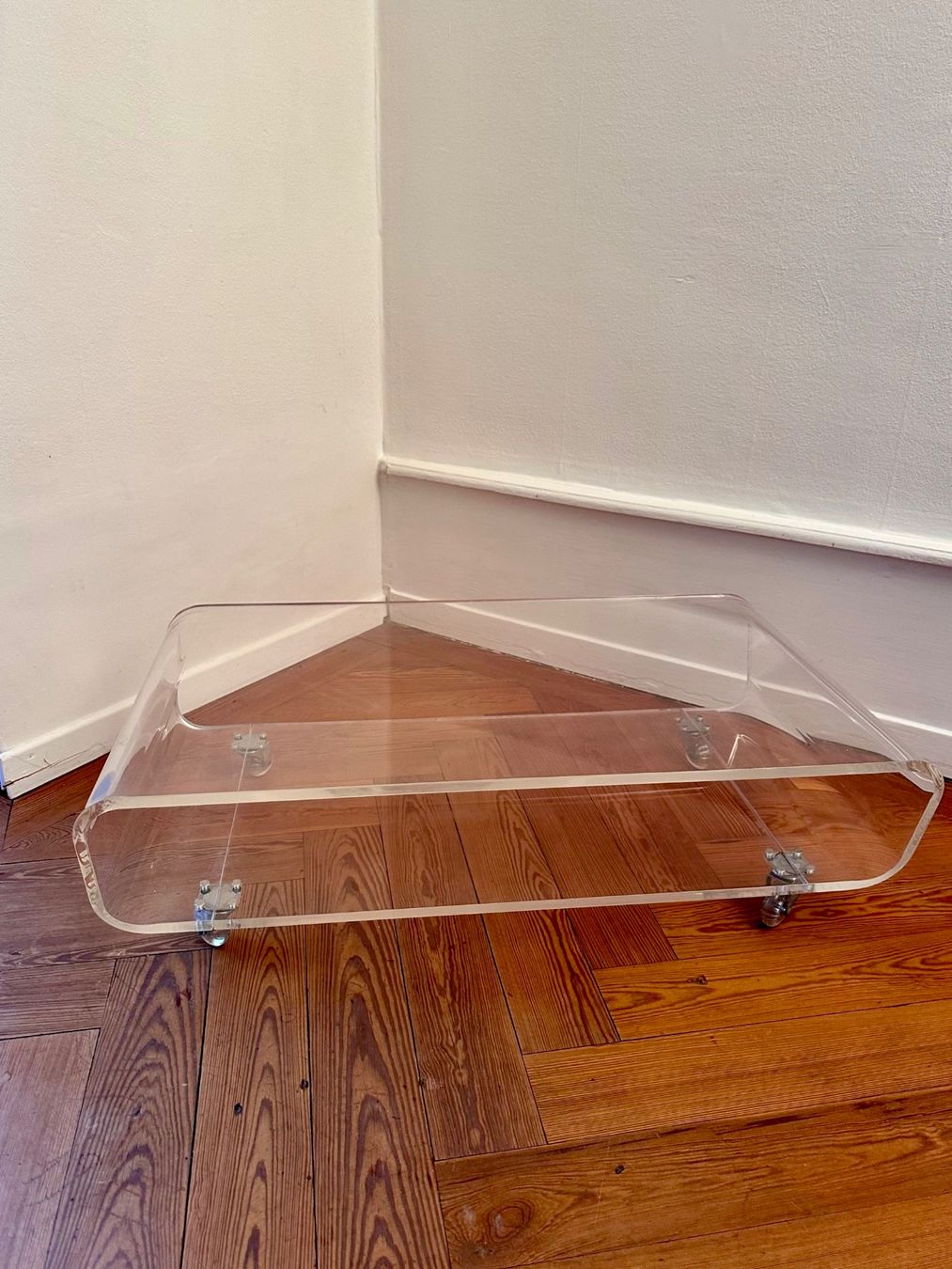 Tavoli: Table basse en plexiglas vintage 70–80 – Usato da Lausanne venduto da jul_v9ht 7