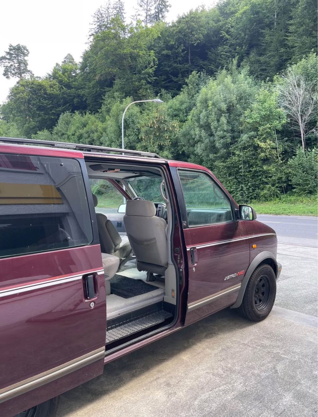 Chevrolet Automobili: Chevrolet Astro 4x4 – Usato da Heimberg venduto da and_s9rs 1