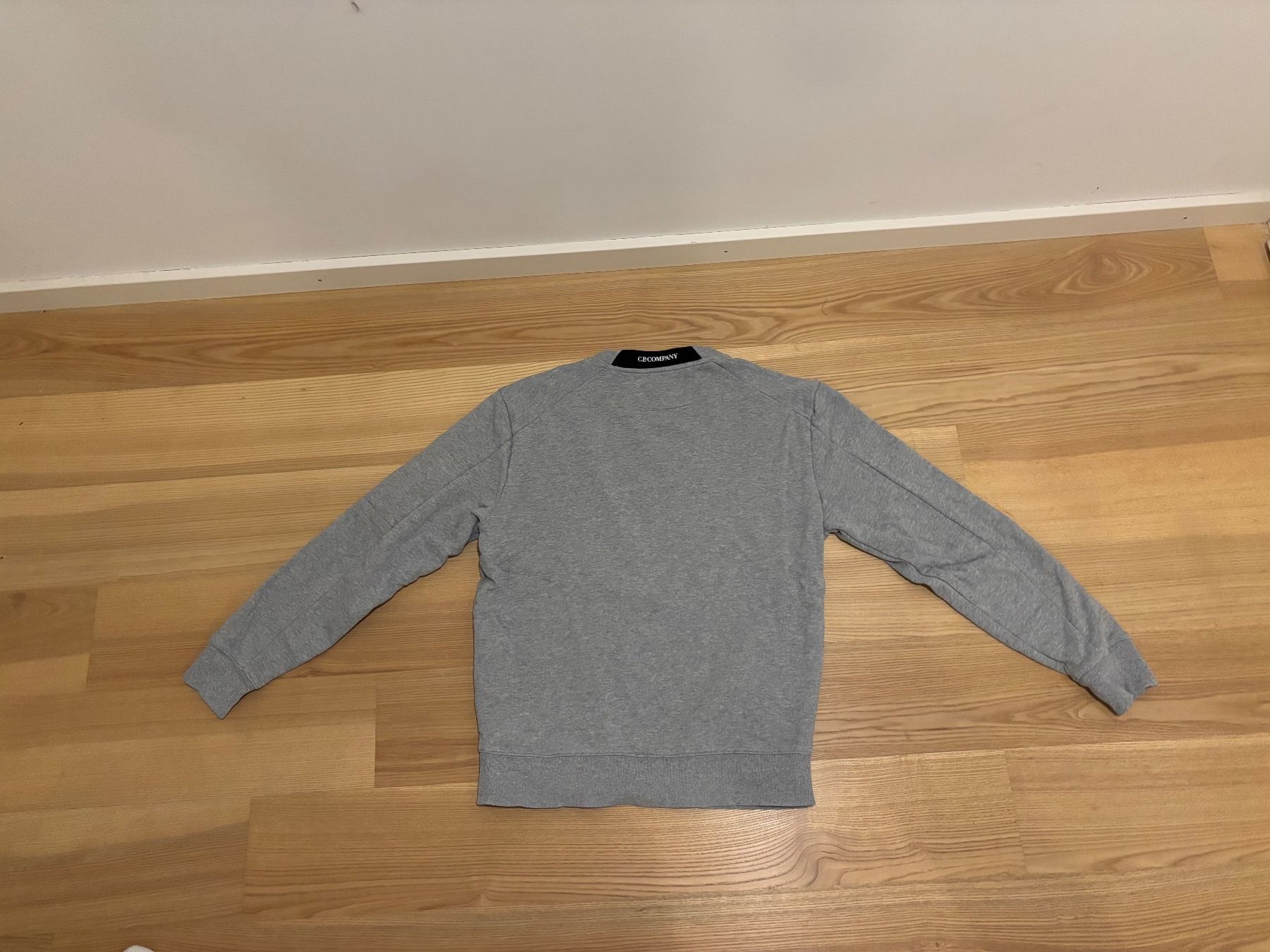 CP Company Maglioni & Felpe: Cp Company Sweatshirt – Nuovo (secondo la descrizione) da Zürich venduto da jan_by2d 1