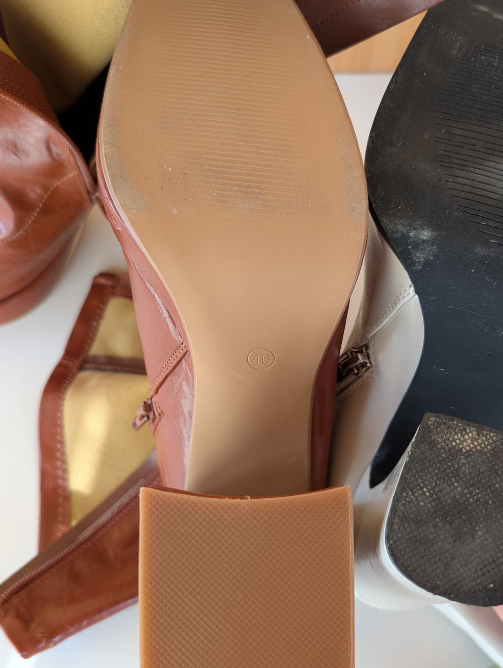 Damenschuhe: Stiefel – Gebraucht aus Embrach von bh80bHugi 6