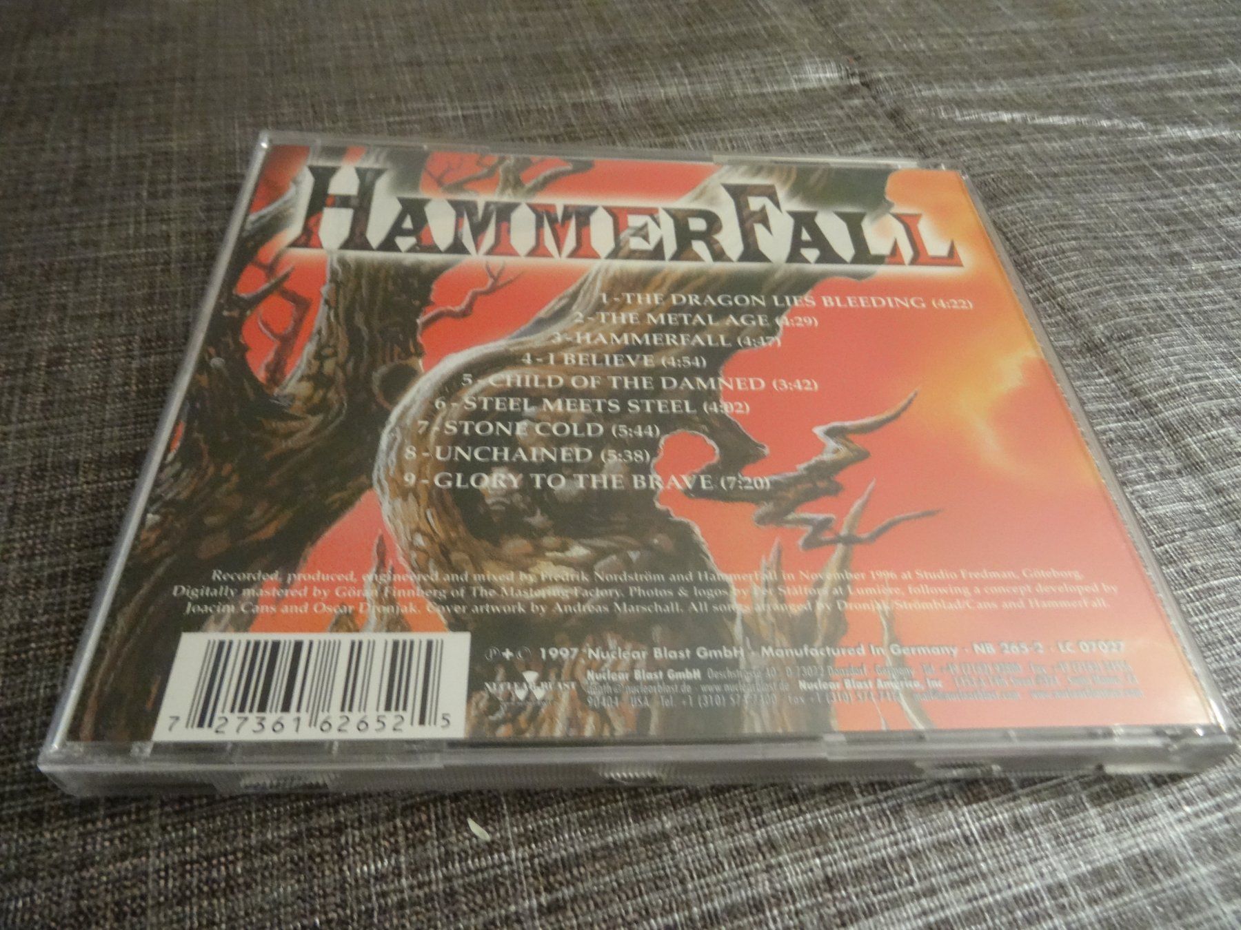 CDs: Hammerfall - Glory to the Brave CD – Gebraucht aus Olten von Disc-Ausverkauf 1