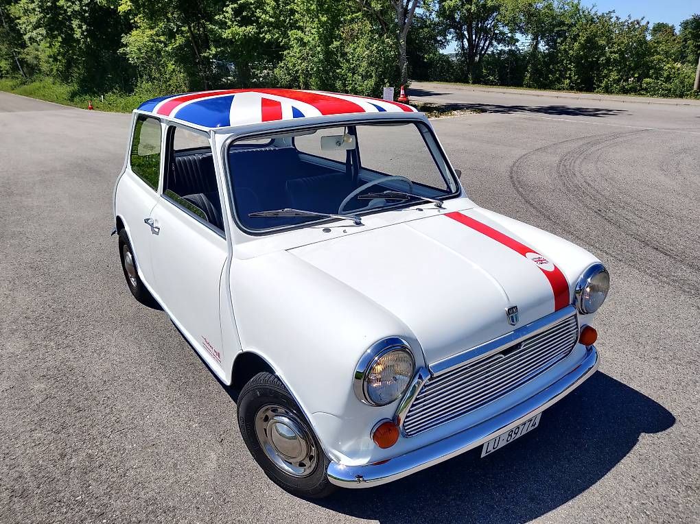 Autos: Mini 1000 Oldtimer mit Charme  – D'occasion à St.Erhard par raffi26 1