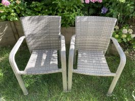 2 Rattan-Gartenstühle hochwertig 