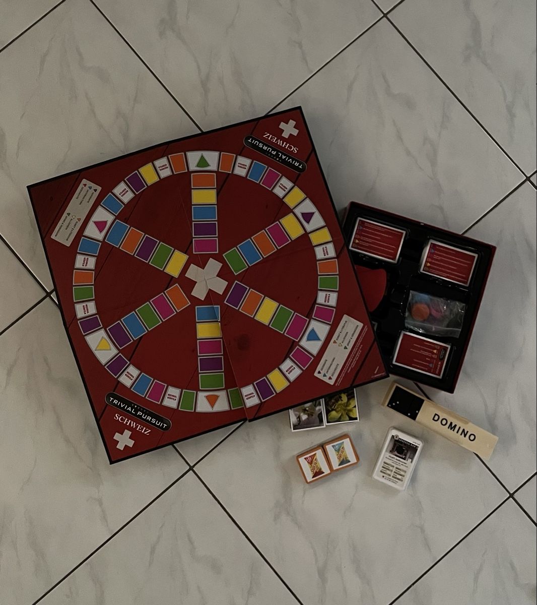 Giochi: Diverse Gesellschaftsspiele – Nuovo (secondo la descrizione) da Niederuzwil venduto da Michelita 1