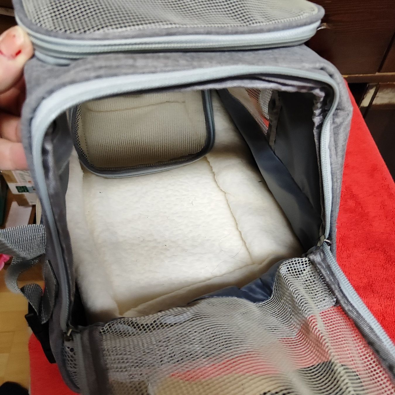 Liege- & Schlafplätze: Grosse Hunde / Katze Tragtasche – Neu und originalverpackt aus Langnau am Albis von Judithsebi 1