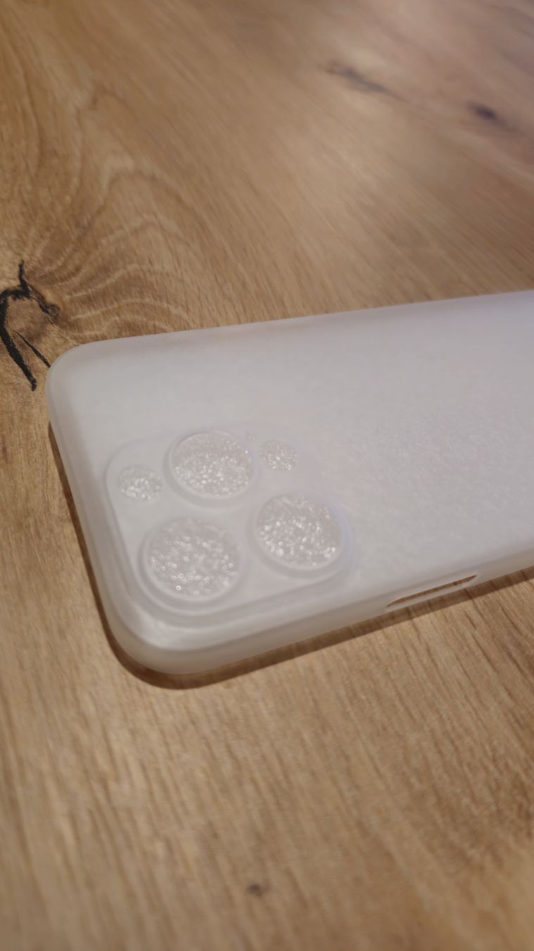 Cover & Protezioni schermo: Cover iPhone 14 Pro trasparente – Nuovo e nell'imballaggio originale da Losone venduto da dar_cys9 1